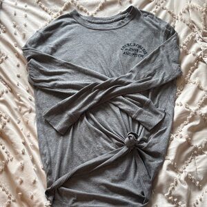 Abercrombie & Fitch Heather Gray Knot Front Top